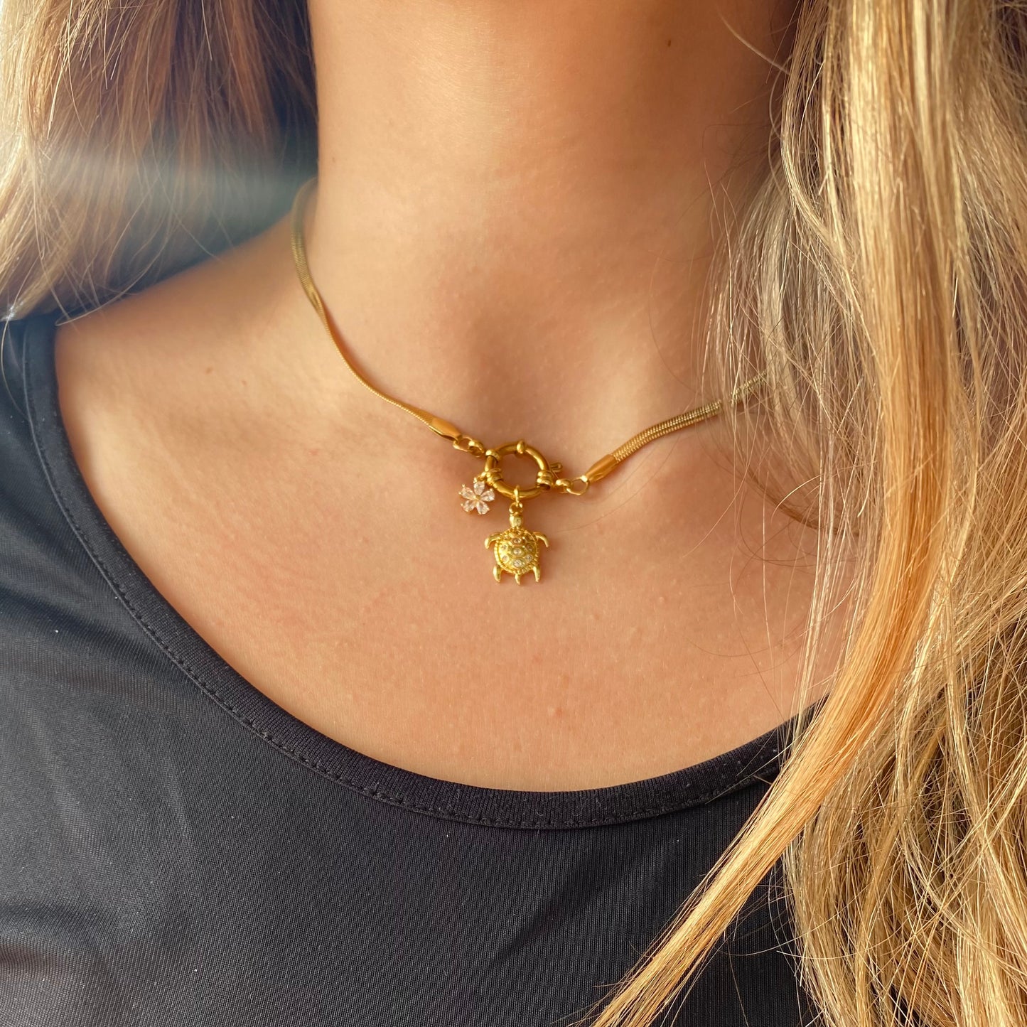 Collier Constance